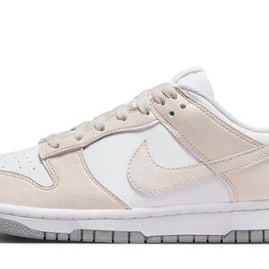 Nike Women’s Dunk Low Next Nature Light